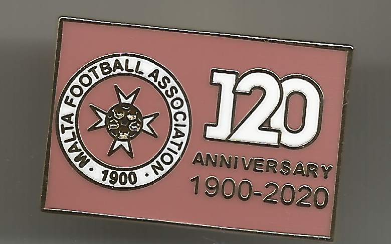 Pin Fussballverband Malta 120 Jahre rot